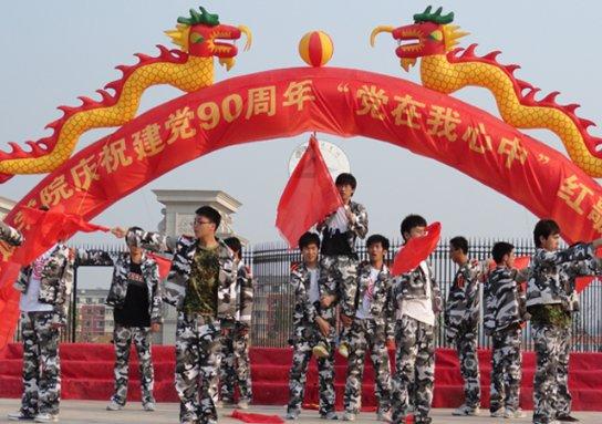 雨季来袭,还有什么户外好物可以开启你的「防水新境界」?- 红迪网平台